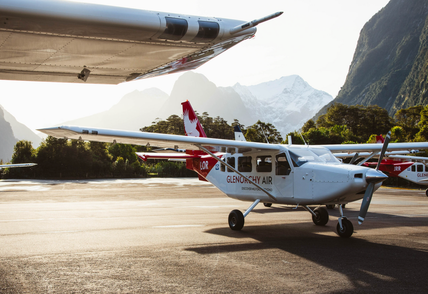 Milford Sound Fly-Cruise-Fly(fix-wing)